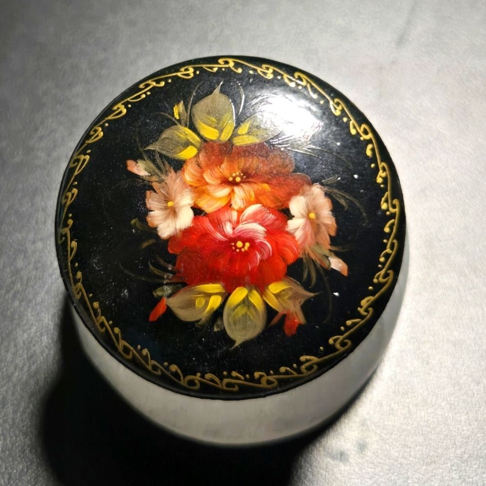 Floral Oval Russian Brooch with Hand Painted Design Signed Vintage